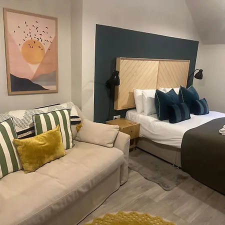 Exelby Dragon Leeming Bar